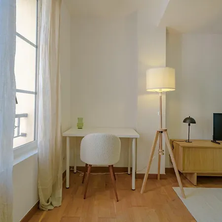 Modern Center Toulon