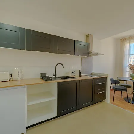 Modern Center * Toulon