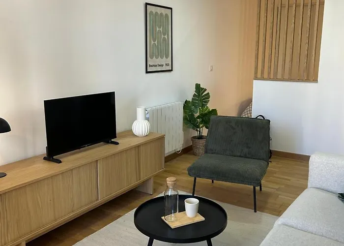 Modern Center *
